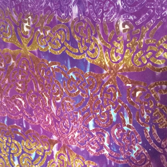 Scarf - Picture 2 of 4